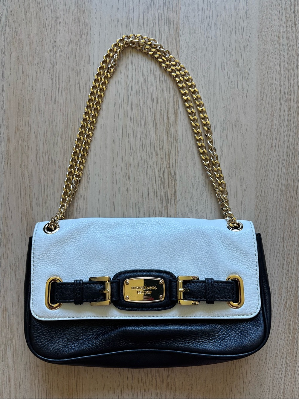 Michael Kors Black & White Colorblock Crossbody Shoulder Bag | Pebbled Leather